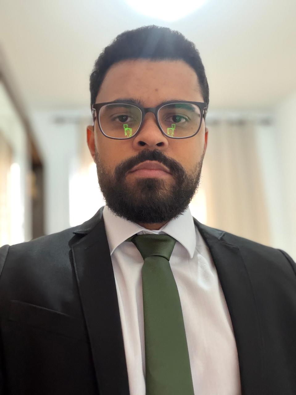 Retrato de Guthierres da Silva Mendes